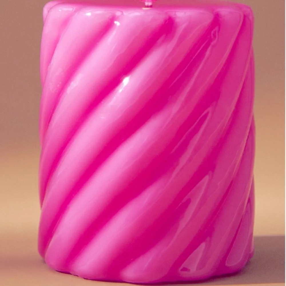 LAST ONE 🔥High‎ Gloss Pillar Candle Hot Pink